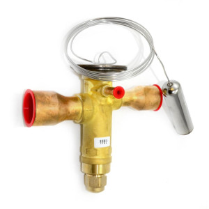 Danfoss 067N3095 35TR Thermostatic expansion valve, TGE, R410A, 1-1/8x1-1/8 in Solder, ODF, 1/4 in Externally equalized, Bi-flow, -15 to 50 F replaces 