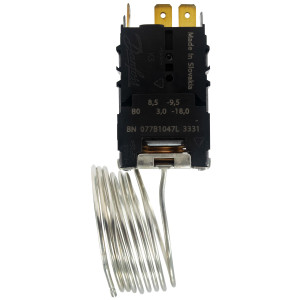 Danfoss 077B7105 Thermostat Commercial Refrigerators 1 Door 077B1047L Cold Cut-in +14.9F Cold cut-out -0.4F Warm Cut-in +47.3F Warm Cut-out +37.4F Capillary tube length 47.2in  B0 